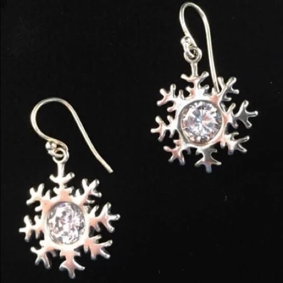 Silpada Sterling Silver Cubic Zirconia Snowflake Earrings W1459 - Picture 13 of 16